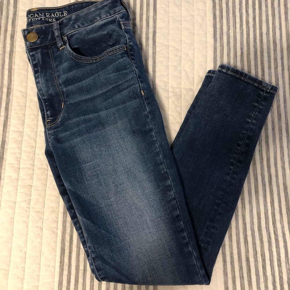 American eagle high rise jegging size 6 short